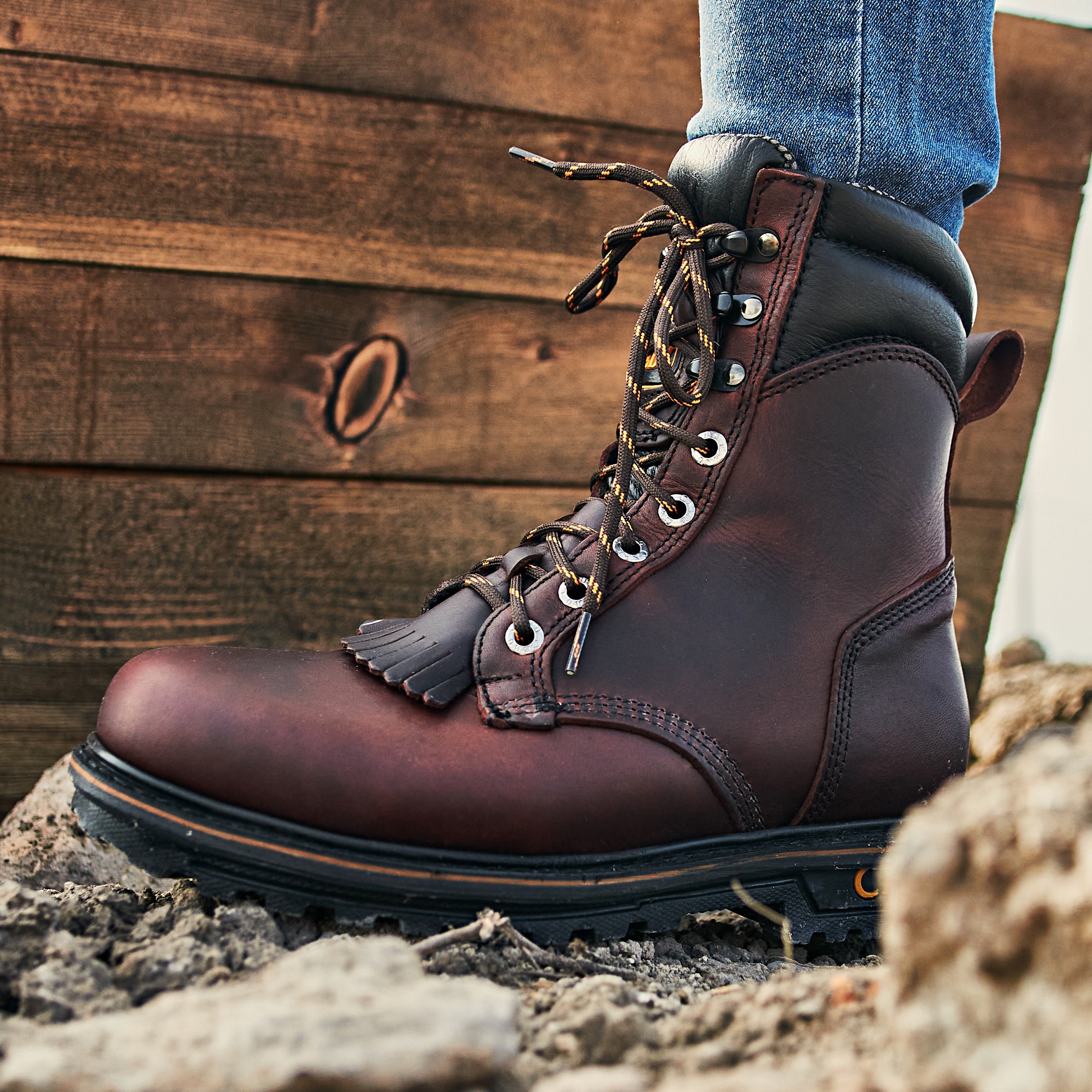 mens heavy duty boots
